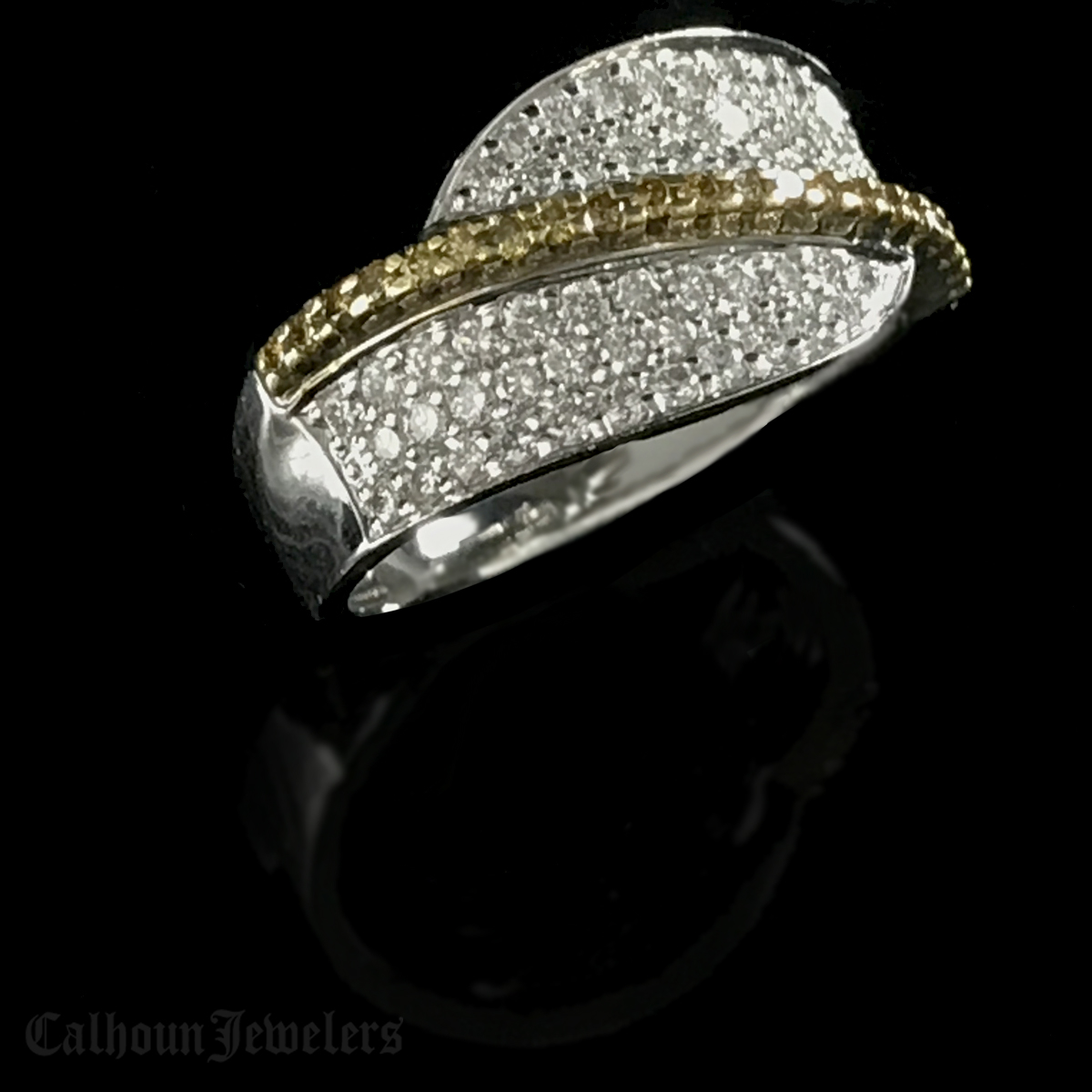 Two Toned 18Kt. Diamond Ring